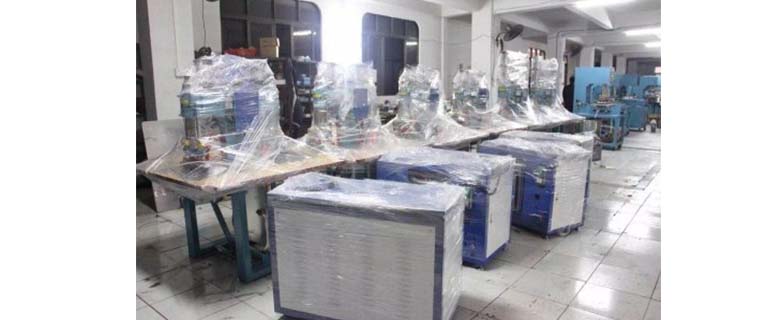 雙頭高周波機(jī)廠房 雙頭高周波機(jī)廠房